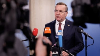 Trump și-a evaluat greșit influența asupra lui Putin, susține ministrul german al Apărării