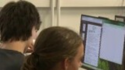 Șapte din zece români susțin digitalizarea în școli. Studiul arată că tehnologia poate transforma educația