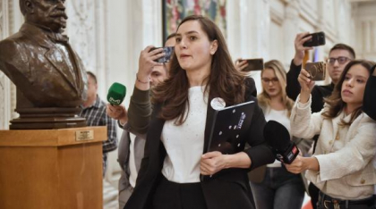 Partidul condus de Anamaria Gavrilă, dat în judecată de doi parlamentari pe care i-a exclus