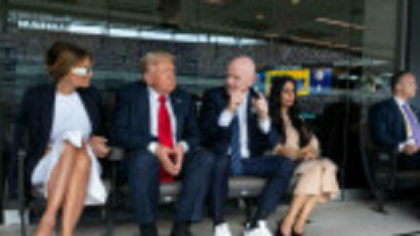 Donald Trump a fost diagnosticat cu insuficienţă venoasă. Casa Albă susține că nu sunt complicații grave