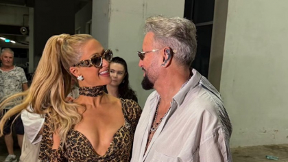 Paris Hilton, atracția festivalului IntenCity, organizat în acest weekend la Craiova! Schimb de priviri cu Cătălin Botezatu și un super vibe care i-a impresionat pe toți!   Roxana Blagu o laudă pe Paris Hilton   “E super amabilă și prietenoasă”