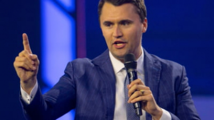 Editorialistă concediată după ce a comentat opiniile rasiste ale lui Charlie Kirk. „Face parte dintr-o epurare mai amplă a vocilor persoanelor de culoare”