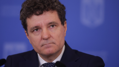 Extinderea monitorizării electronice. Nicușor Dan a promulgat legea. Românii care nu se pot apropia la 30 km de frontieră