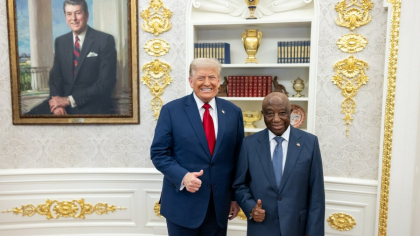 Donald Trump a comis o nouă gafă! L-a întrebat pe președintele Liberiei de unde a învățat engleză, deși aceasta e limba oficială a țării sale