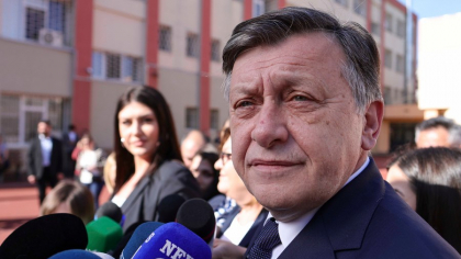 Crin Antonescu, prima reacție după închiderea urnelor: „Victoria nu poate fi decisă de exit poll-uri”