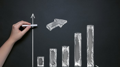 Indicele BET creşte joi cu 0,7%, tras în sus de companiile de utilităţi şi producătorii de energie de la Bursă: Transelectrica (3,1%), Transgaz (2,4%), OMV Petrom (2,3%) şi Nuclearelectrica (1,9%)