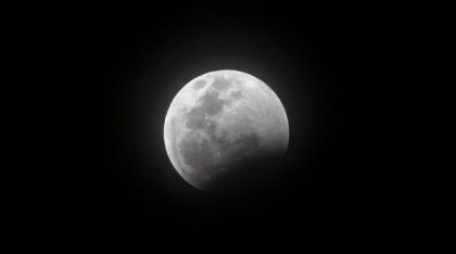 Ceva ciudat se întâmplă în interiorul Lunii. NASA a dezvăluit cum se deformează satelitul Pământului și de ce