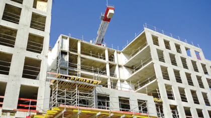 ANALIZĂ REAL ESTATE. Piaţa rezidenţială din Bucureşti începe să se concentreze: doar jucătorii mari mai construiesc. Top 10 cele mai mari proiecte adună 10.000 de locuinţe noi.  În lipsa unor noi investiţii semnificative, Bucureştiul riscă să piardă din atractivitate chiar şi în faţa unor pieţe regionale precum Constanţa sau Cluj