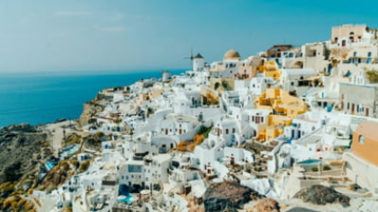 Cresc taxele pentru turiștii români care merg în vacanță în Grecia - Care sunt noile costuri
