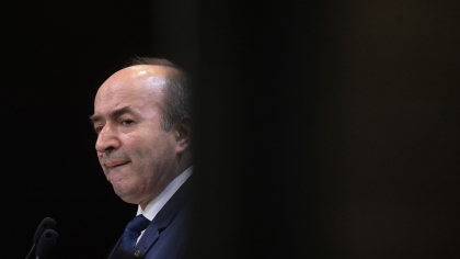 Fost ministru al Justiției: Este posibilă o nouă amânare a deciziei CCR pe pensiile magistraţilor