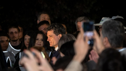 Nicușor Dan: Am intrat în turul 2. Mulțumesc