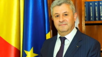 Consiliul Legislativ a desființat proiectul Guvernului privind pensiile magistraților. Risc major de neconstituționalitate. Reacția premierului