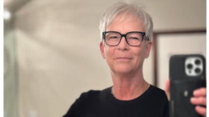 Jamie Lee Curtis, despre prima ei operaţie estetică făcută la 25 de ani: „Totul a pornit de la o remarcă pe platou”