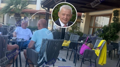 Sorin Oprescu surprins relaxat pe terasa unui hotel din Grecia / Fostul edil fugar a fost condamnat definitiv la10 ani și 8 luni de închisoare, dar autoritățile elene refuză extrădarea (FOTO)