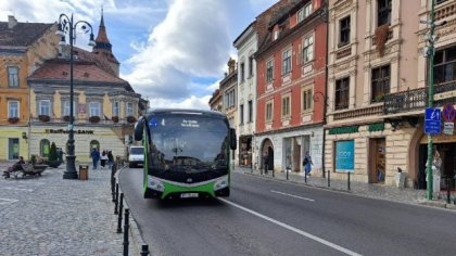 Compania de transport public Brașov anunță modificări de vară: noi orare pe 18 rute. Se suspendă cursele pentru elevi
