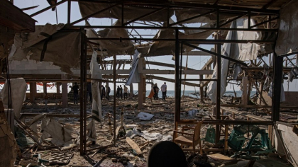 Peste 40 de palestinieni au fost uciși în orașul Gaza, după ce Israelul a bombardat o cafenea. Atacuri aeriene intense în nord