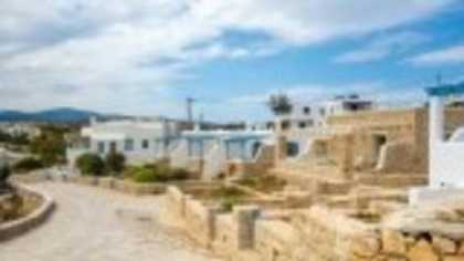 Turiștii din Grecia renunță la mesele la restaurant pentru a lua cina din supermarket