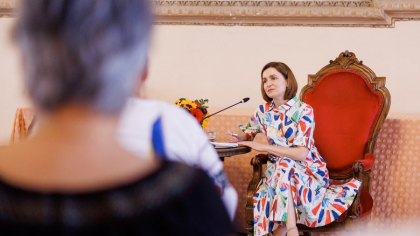 Maia Sandu acuză Kremlinul că folosește preoți și boți pentru influențarea votului: ,,Rușii vizează diaspora”