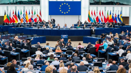 Cine sunt cei opt eurodeputaţi români care au votat pentru moţiunea de cenzură împotriva Ursulei von der Leyen