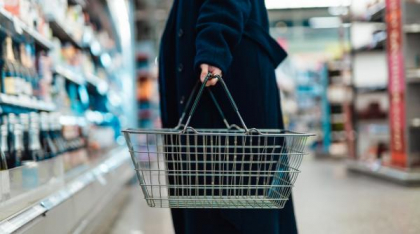 Alertă alimentară în România: Slănină cu boia, contaminată cu o bacterie periculoasă, retrasă de la vânzare din magazinele Penny