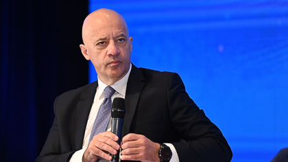 ZF Bankers 2025. Cursul valutar de puţin peste 5 lei/euro nu este deloc excesiv, având în vedere stabilitatea din ultimii patru ani. Comparativ cu diferenţialul de inflaţie între inflaţia din România şi cea din zona euro, leul practic nu s-a depreciat