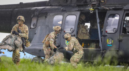 Statele Unite iau în considerare retragerea trupelor din Europa: „Vom avea aceste conversații în structura NATO”
