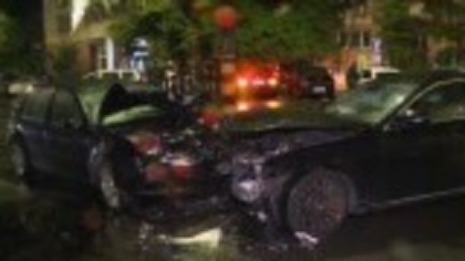 Carambol pe o stradă din Sectorul 3 al Capitalei. Cinci persoane au ajuns la spital