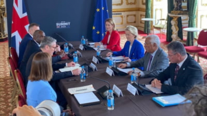 Londra plătește pentru a reintra în cercul european al apărării. Prețul accesului la fondul SAFE