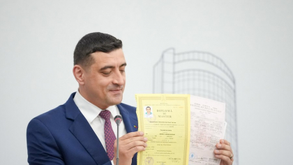 Ce note au luat la examenul de Bacalaureat George Simion și Nicușor Dan, candidații la președinția României