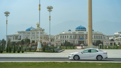 Românii care au ajuns în una dintre cele mai izolate și ieftine țări din lume. Ce i-a impresionat cel mai mult: „Un gest simplu, dar cu o semnificație profundă”