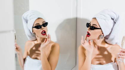 Rețeta de frumusețe a lui Marilyn Monroe. O rutină din epoca de aur a Hollywood-ului, cunoscută astăzi sub numele de „estetica feței curate”