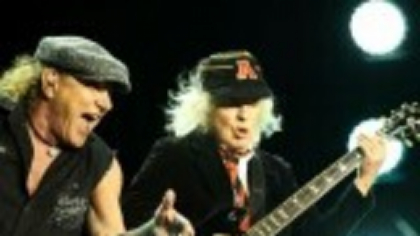 Concert exploziv AC/DC în Madrid. Zeci de mii de fani au umplut până la refuz stadionul Metropolitano