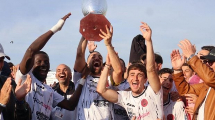 Jucătorii unei echipe de fotbal din Italia au primit abonament pe viață la un site de escorte, după ce au promovat: „Aveți acces nelimitat!”