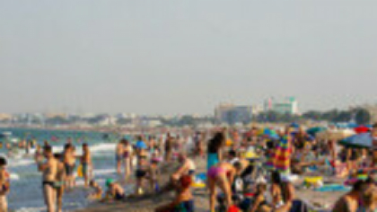 Vremea azi, 28 august. Soare și cer senin în aproape toată țara, maxime de 35grade în vest și doar 26 pe litoral