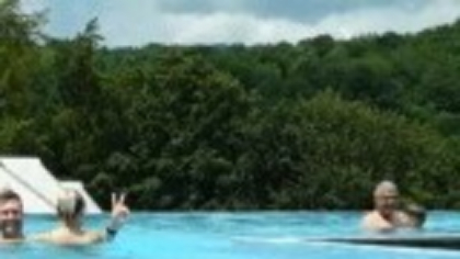 Piscinele au devenit o necesitate chiar și pentru pensiunile și hotelurile de la munte. „Contează mult această facilitate”