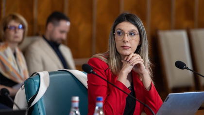 Ministrul Mediului vrea camere de înregistrare pentru angajaţii de la Apele Române, după ce o inspectoare din Dolj a fost agresată