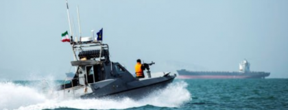 Peste 20 de persoane evacuate dintr-un petrolier după un accident în aproperea Strâmtorii Ormuz