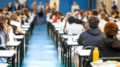 Cum arată orarul unui elev român de clasa a XII-a din Danemarca: „Suntem la ani lumină”