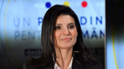 PUSL cere premierului Bolojan să elimine călătoriile parlamentarilor la clasa business