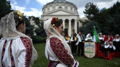 Ziua Internațională a Iei românești, sărbătorită pe 24 iunie. Legendele portului tradițional românesc
