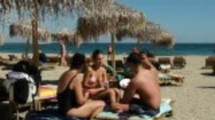 Turiștii au profitat de ultimele zile cu temperaturi de vară de pe litoral. Apa a atins 20 de grade la final de septembrie