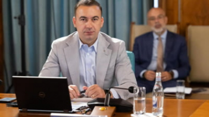 Ministrul Energiei negociază la Comisia Europeană pentru menținerea centralelor pe cărbune. Neacceptarea cererii ar crește șomajul și ar scumpi energia, susține Bogdan Ivan VIDEO