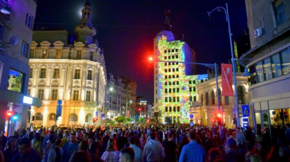 STB modifică traseul unor linii de transport public, de azi, pentru Festivalul Luminii din Bucureşti. Ce autobuze vor circula diferit