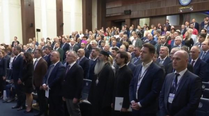 Consiliul Național al Rectorilor: Ce plan au universitățile pentru a compensa tăierea burselor studenților