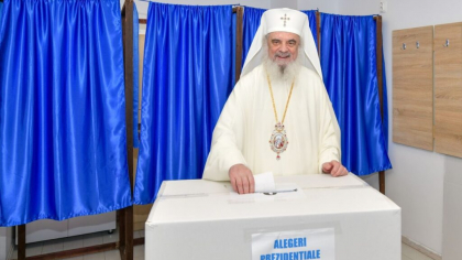 Patriarhul Bisericii Ortodoxe Române, Preafericitul Daniel a votat duminică la o școală din București
