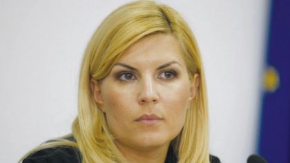 Elena Udrea a plâns în sala de judecată
