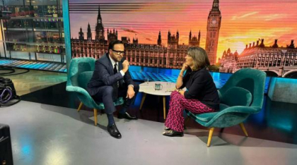 Antena 3 CNN difuzează joi un interviu-eveniment cu legendara Christiane Amanpour