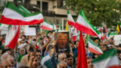 Iranienii au ieșit în stradă după atacul asupra bazei Al Udeid. Scandări dure la adresa SUA și Israelului: „Moarte”