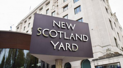 Rețea de spionaj rusească descoperită în Marea Britanie. Poliția a reținut trei persoane