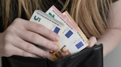 Impozitul de 2% pe marile averi va fi fatal pentru economia Franței, avertizează cel mai bogat om din Europa
